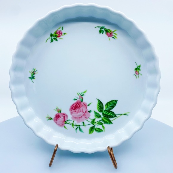 Vintage Rose by Christineholm Round Fluted Quiche Pie Tart Porcelain Dish 9.5” - Picture 1 of 12